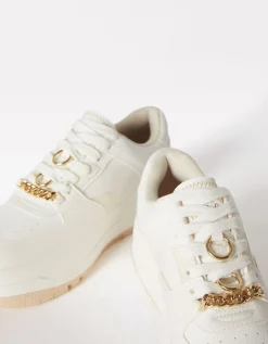 BERSHKA Zapatilla plataforma joyas Blanco Hot