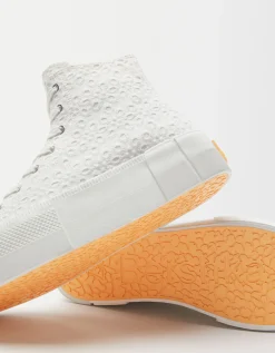 BERSHKA Zapatillas abotinadas plataforma bordado suizo Blanco Clearance