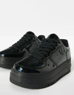 BERSHKA Zapatillas plataforma brillo Negro Cheap