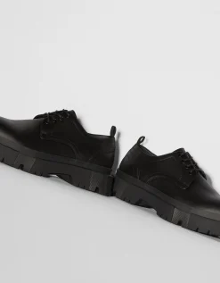 BERSHKA Zapato vestir suela track hombre Negro Fashion