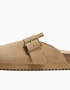 BERSHKA Zueco PIEL hebilla Arena Fashion
